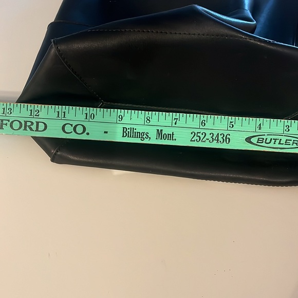 Bostanten Lotty Leather HOBO Bag. - Picture 7 of 9